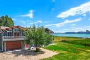 Lakefront Retreat - Hot Tub, Game Room & Fire Pit