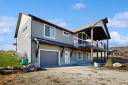 The Bear Lake Spot - Lake Views & Wet Bar - Image 2