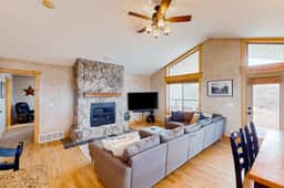 Hilltop Hideaway - Lake Views, Hot Tub, Game Room - Image 5