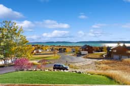 Elk Ridge Lodge - Log Cabin with Lake Views - Image 4