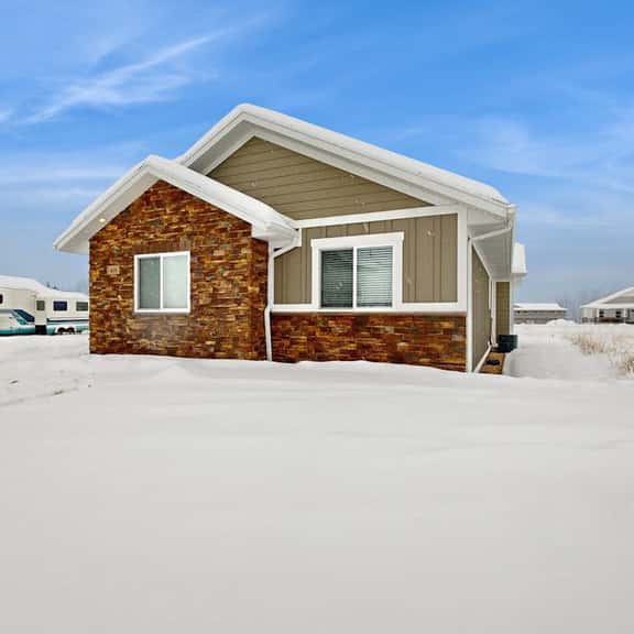 Shore Fun Cottage - ATV Access & Dog-Friendly - Image 1