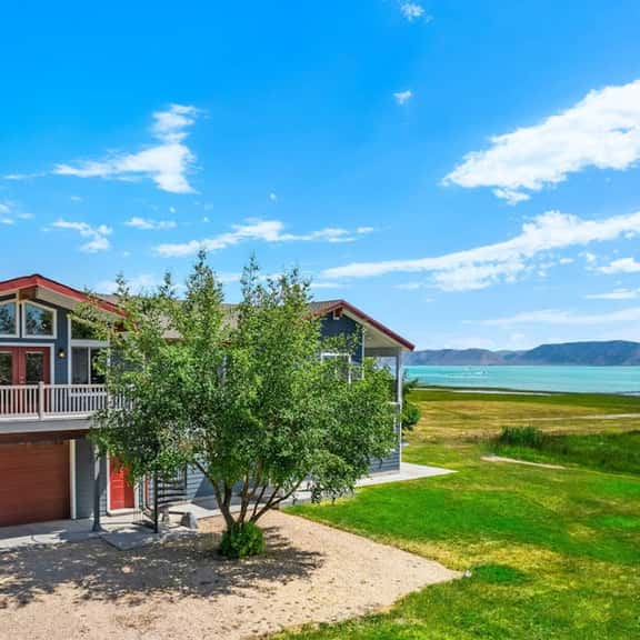Lakefront Retreat - Hot Tub, Game Room & Fire Pit - Image 1