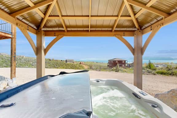 Blue Bell - Lake Views, Pool, Hot Tub, Dogs OK - Image 2