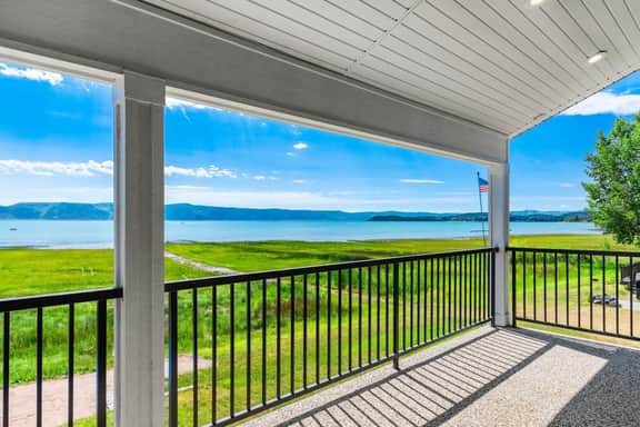 Lakefront Retreat - Hot Tub, Game Room & Fire Pit - Image 3