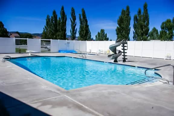 Sweetwater Lakeview House - Image 2