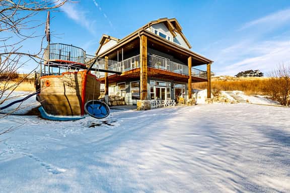 The Pirate Ship Chalet - Image 4