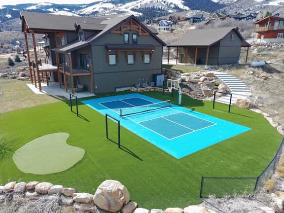 Raspberry Ridge Lodge - Image 4