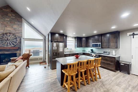 Serenity w/ Ideal Beach Access! - Image 5